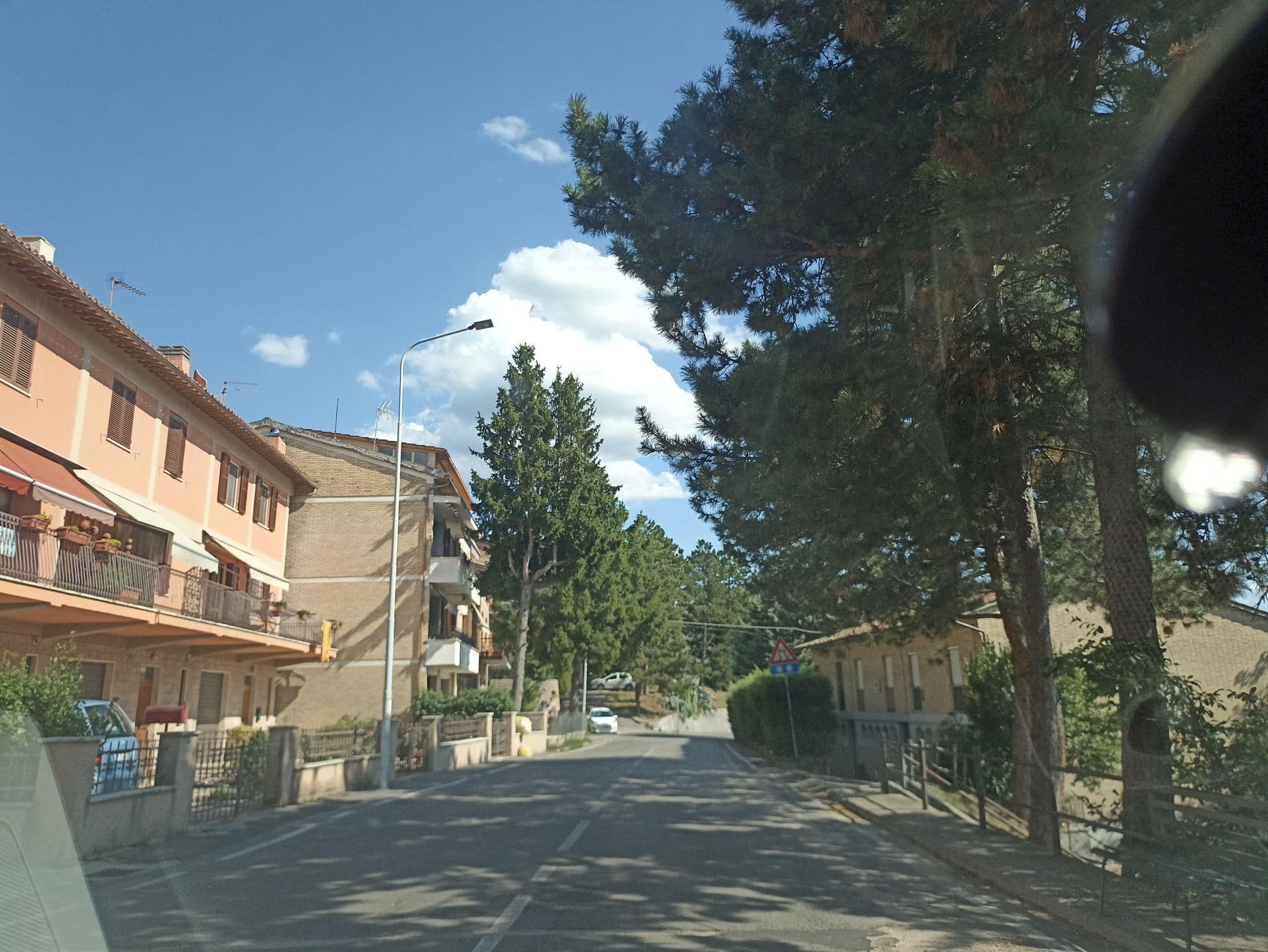 Street view near Appartamenti La Pineta, Assisi — © massic80 (CC BY-SA · Mapillary)