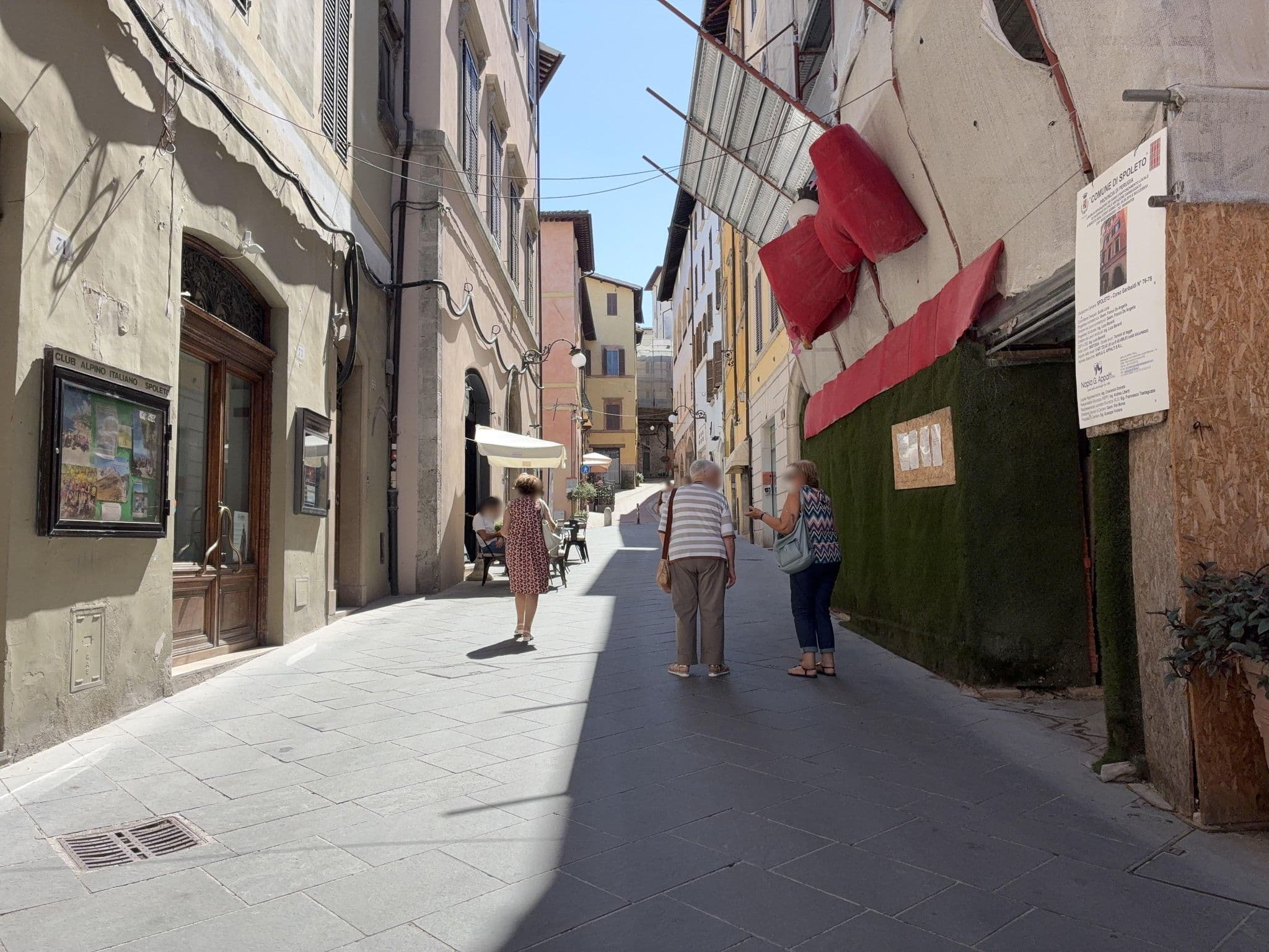 Street view near La Tirallesca Bed and Breakfast, Spoleto — © panbauletto (CC BY-SA · Mapillary)