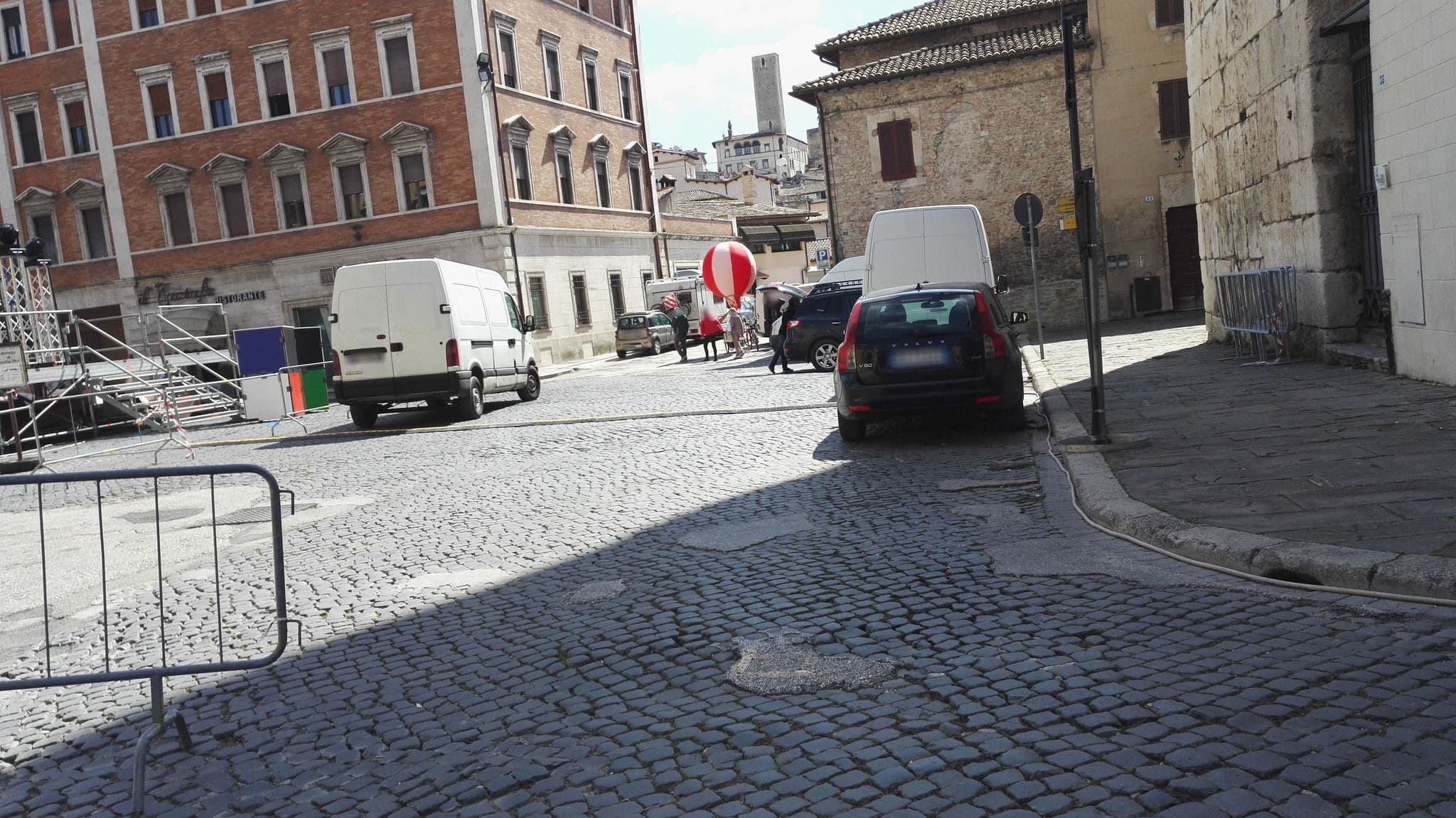 Street view near Centralhouse, Spoleto — © marcuscalabresus (CC BY-SA · Mapillary)