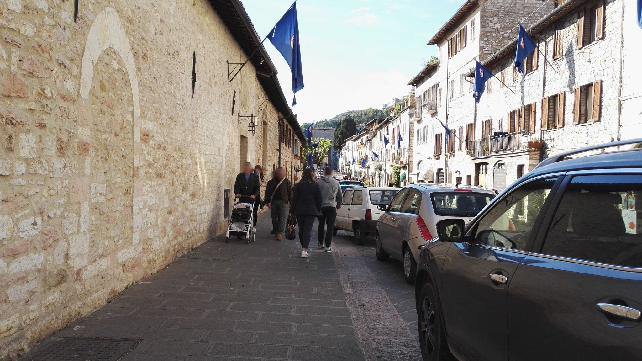 Street view near Open-Space Le Macine Apartment, Assisi — © marcuscalabresus (CC BY-SA · Mapillary)
