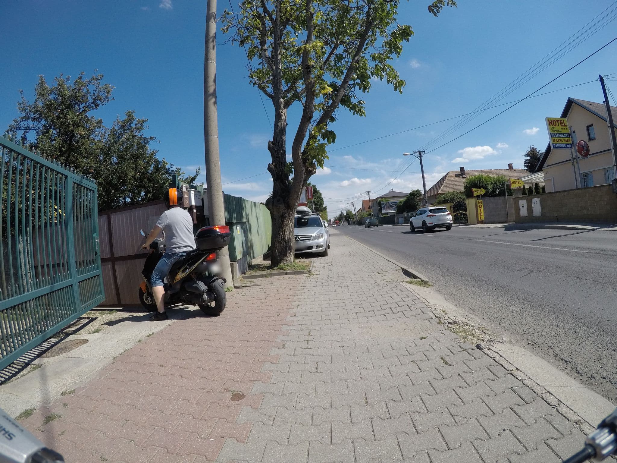 Street view near Apartments Tereza, Vrakuňa — © jose1711 (CC BY-SA · Mapillary)