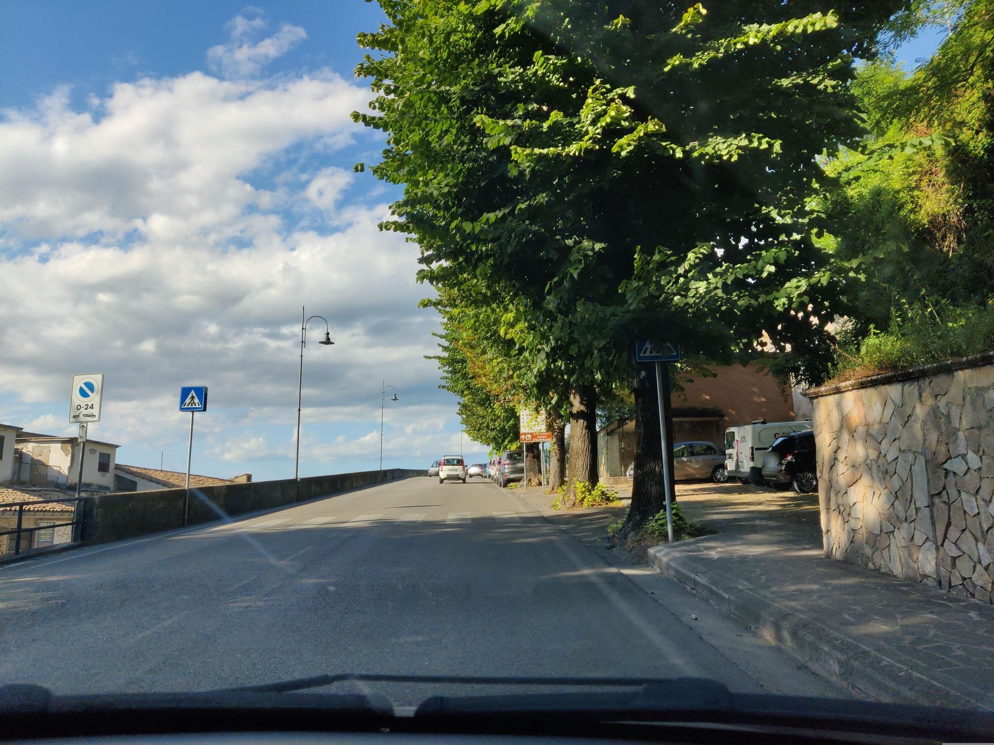 Street view near Residenza La Majelletta, Guardiagrele — © evvemoscia (CC BY-SA · Mapillary)