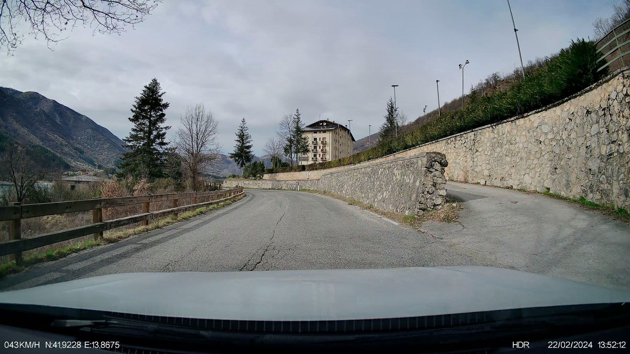 Street view near Park Hotel Villalago, Scanno — © Hrabroslav (CC BY-SA · Mapillary)