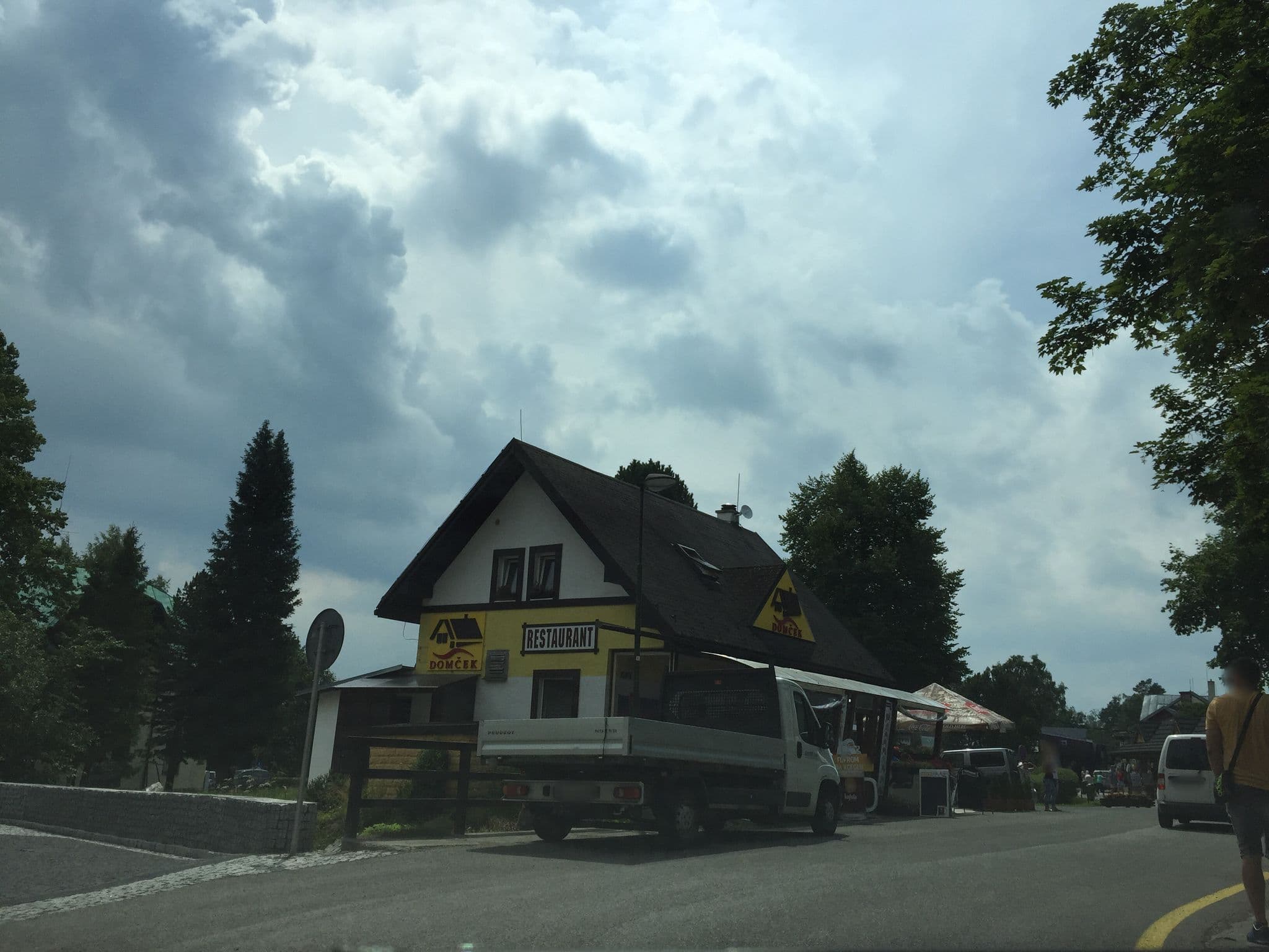 Street view near Apartmán Alexander, Vysoké Tatry — © richlv (CC BY-SA · Mapillary)