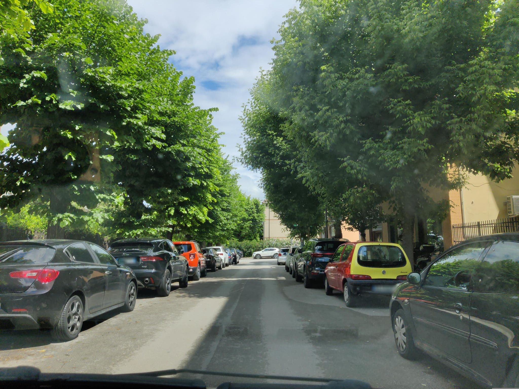 Street view near Villa Diamante Vasto, Chieti — © evvemoscia (CC BY-SA · Mapillary)