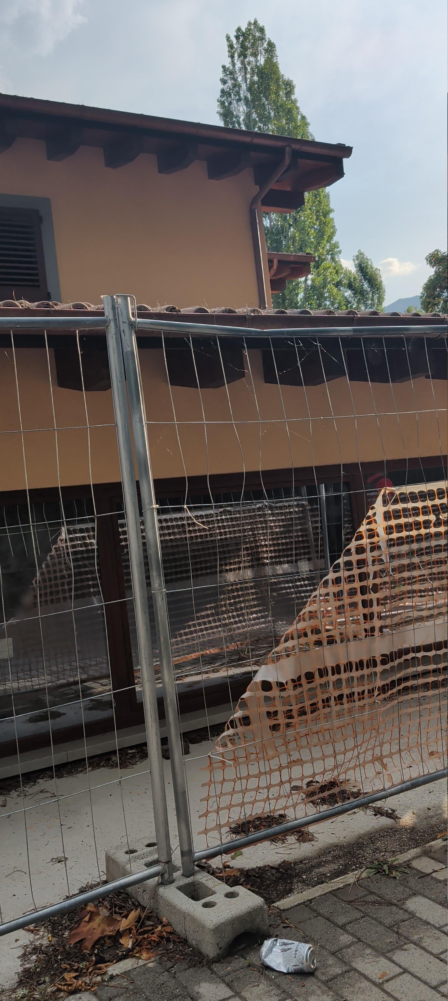 Street view near Ristorante La Campagnola - Pensione La Fontana, Amatrice — © mfortini (CC BY-SA · Mapillary)