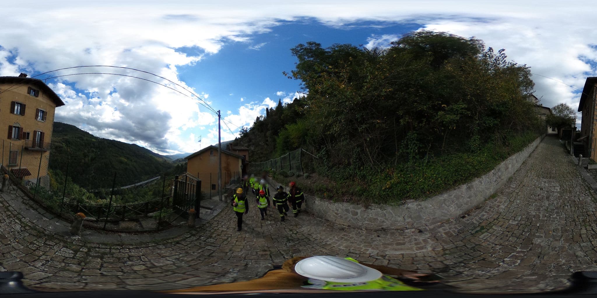 Street view near Albergo Arquata, Amatrice — © valentina_p (CC BY-SA · Mapillary)