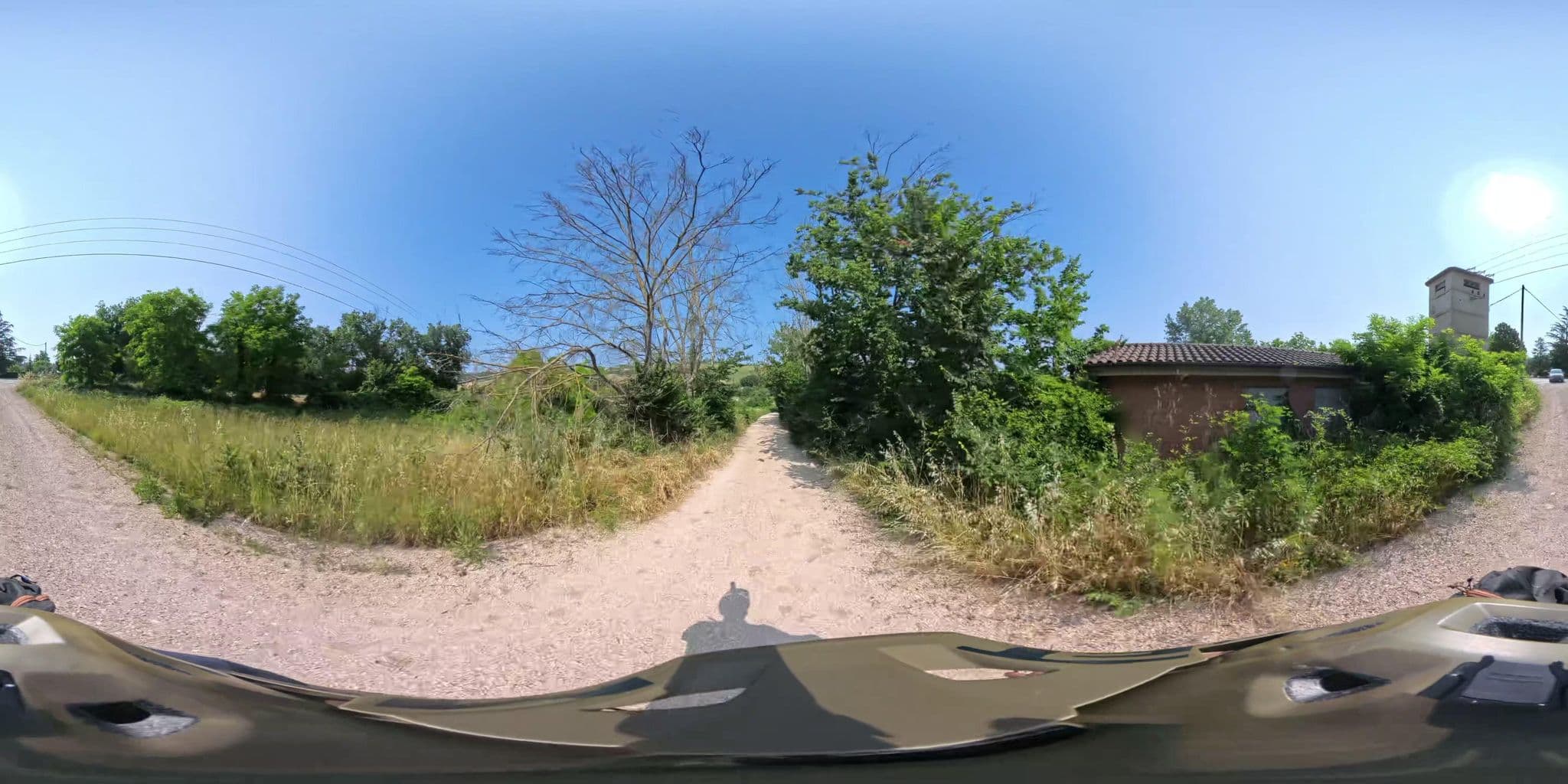 Street view near Albergo Ristorante Le Grazie, Loro Piceno — © maloss34 (CC BY-SA · Mapillary)