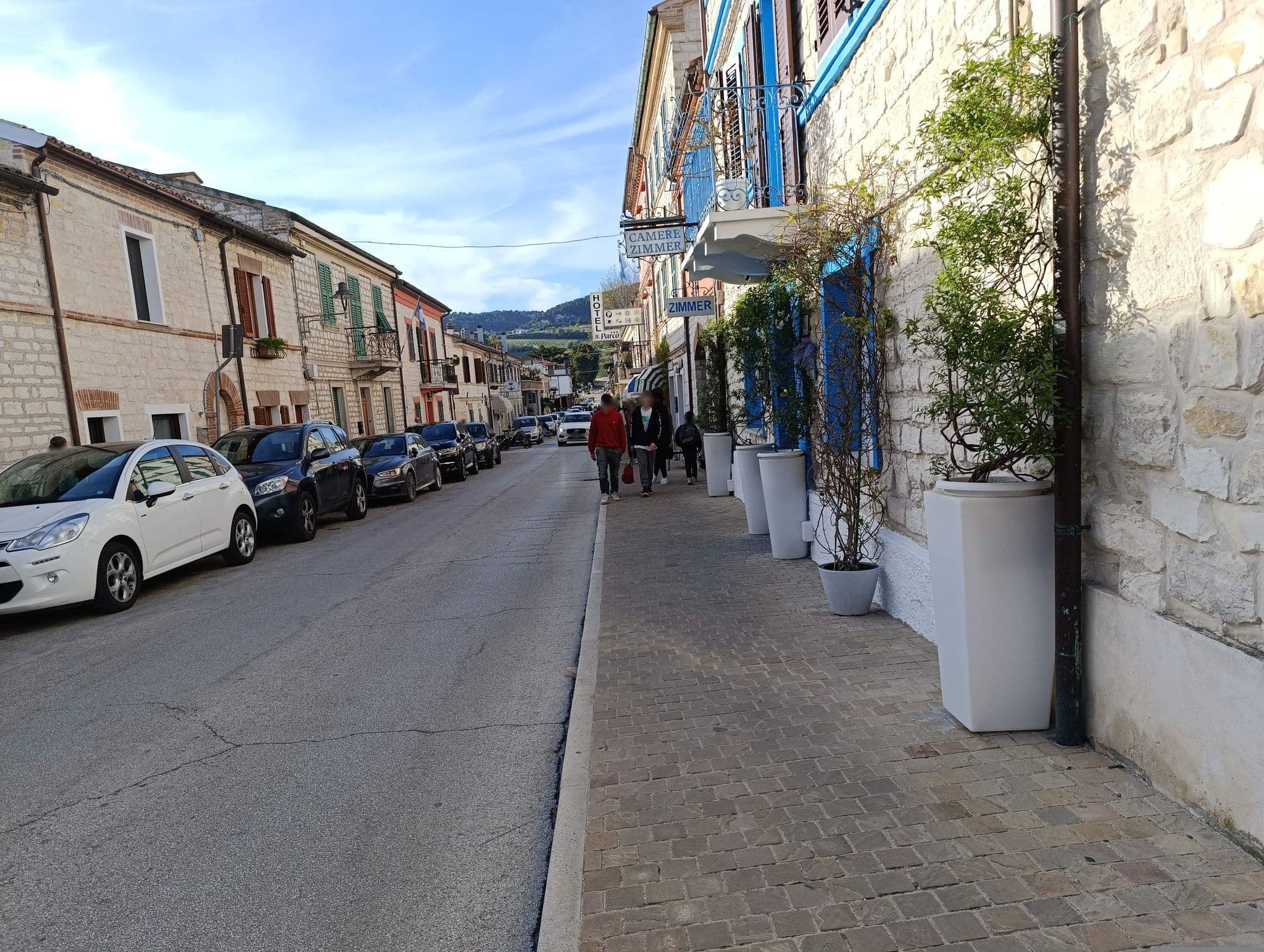 Street view near Zimmer, Sirolo — © jeawrong (CC BY-SA · Mapillary)