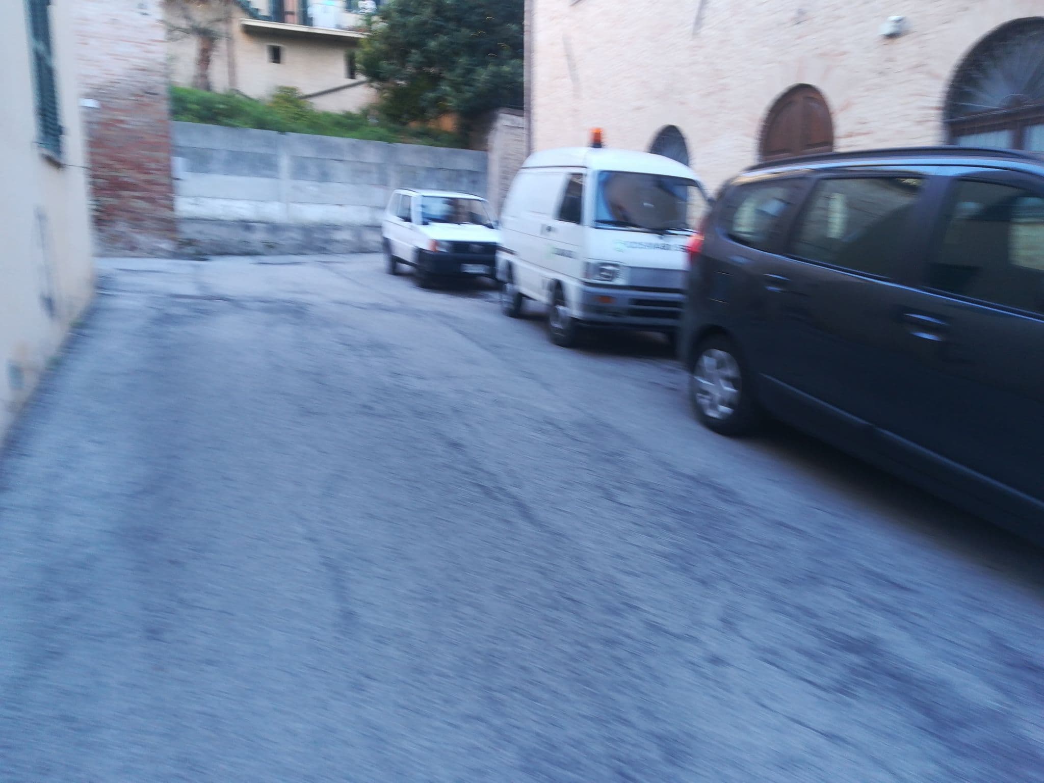 Street view near Asilo Ricci, Macerata — © jeawrong (CC BY-SA · Mapillary)