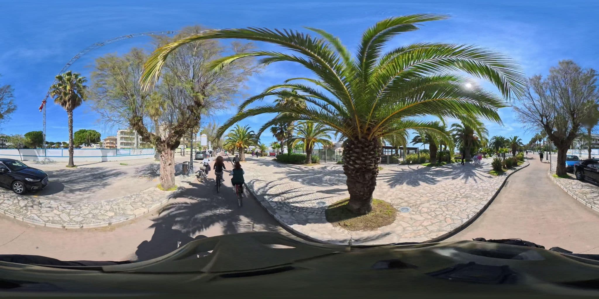 Street view near Oltremare, San Benedetto del Tronto — © maloss34 (CC BY-SA · Mapillary)