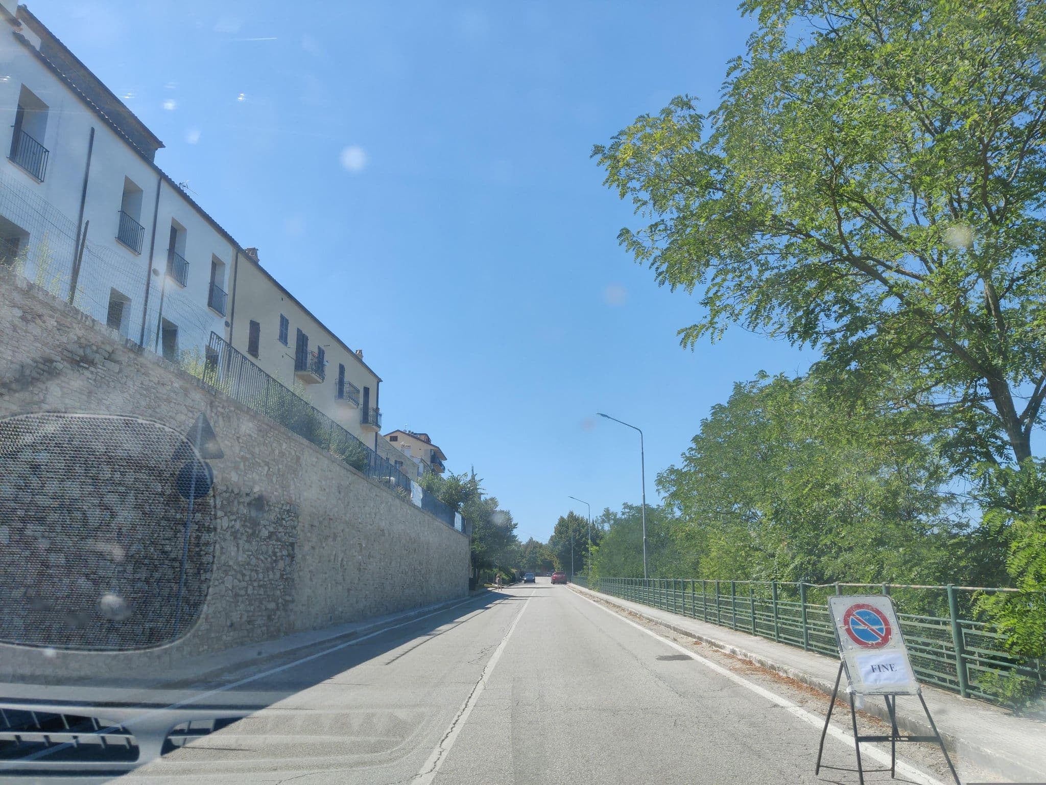 Street view near Loga Gestioni SRL, Ripatransone — © evvemoscia (CC BY-SA · Mapillary)