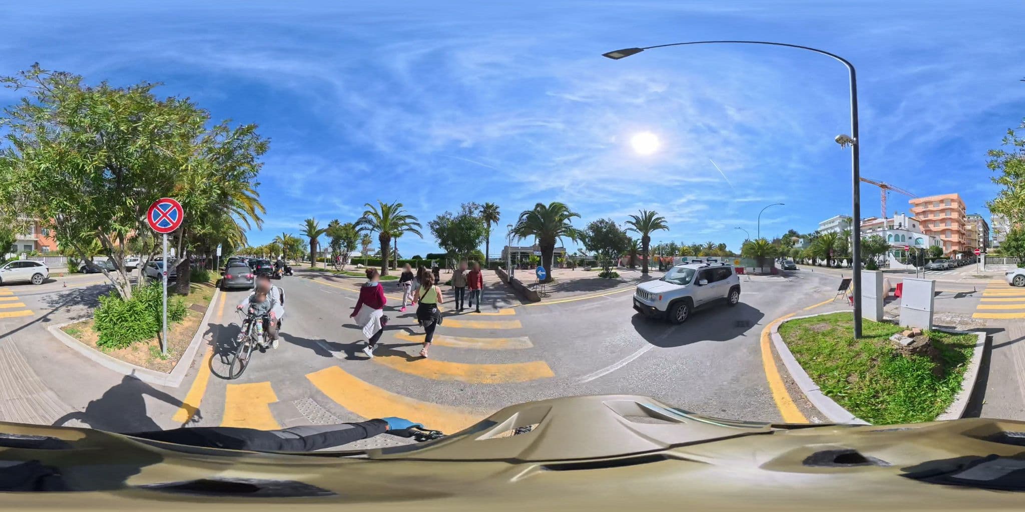 Street view near Kimberly House, San Benedetto del Tronto — © maloss34 (CC BY-SA · Mapillary)