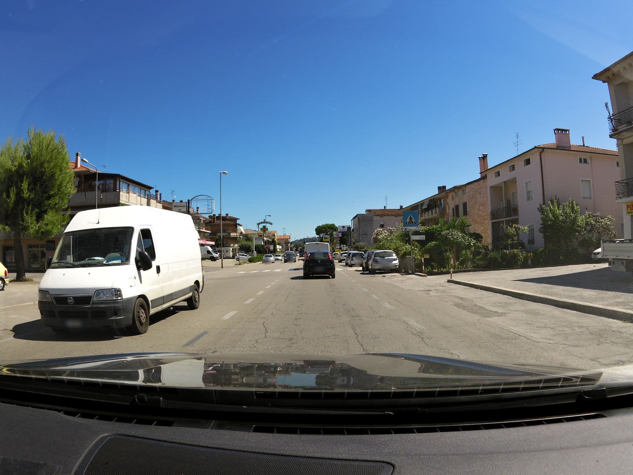 Street view near Albergo 4 Ruote di Moretti E. & G. SNC, Porto San Giorgio — © czmrtn (CC BY-SA · Mapillary)