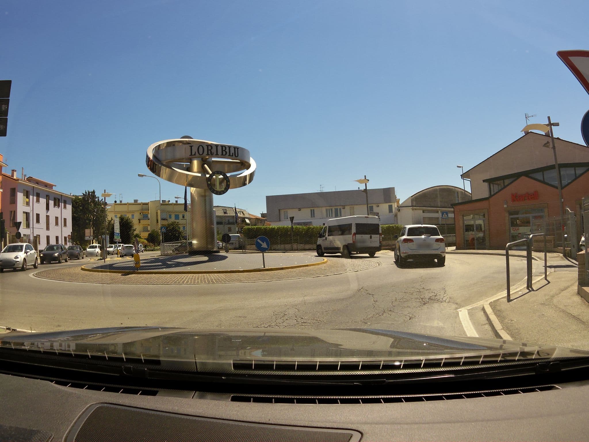 Street view near La Torretta, Civitanova Marche — © czmrtn (CC BY-SA · Mapillary)