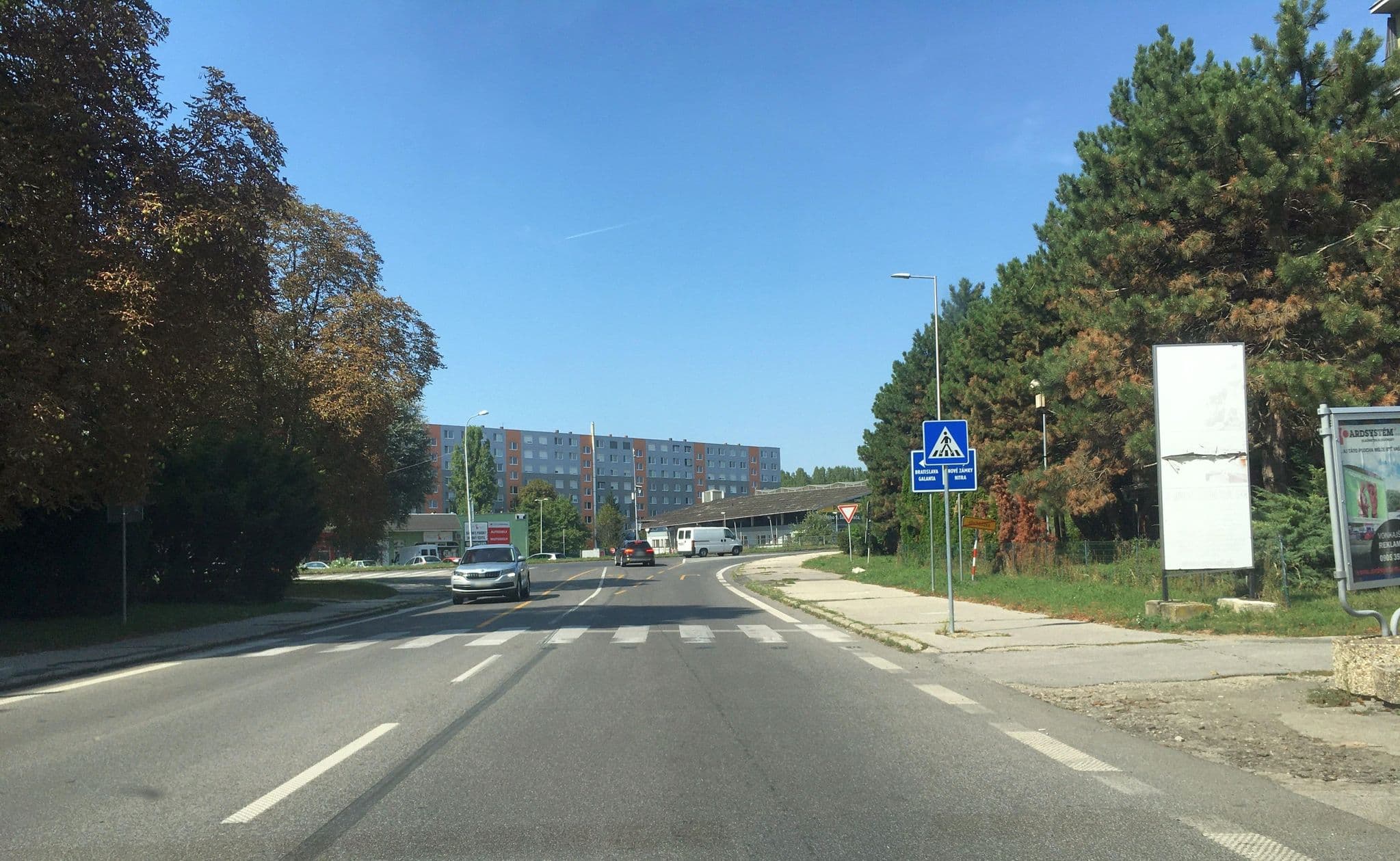 Street view near Chemická ubytovňa, Šaľa — © istefanos (CC BY-SA · Mapillary)