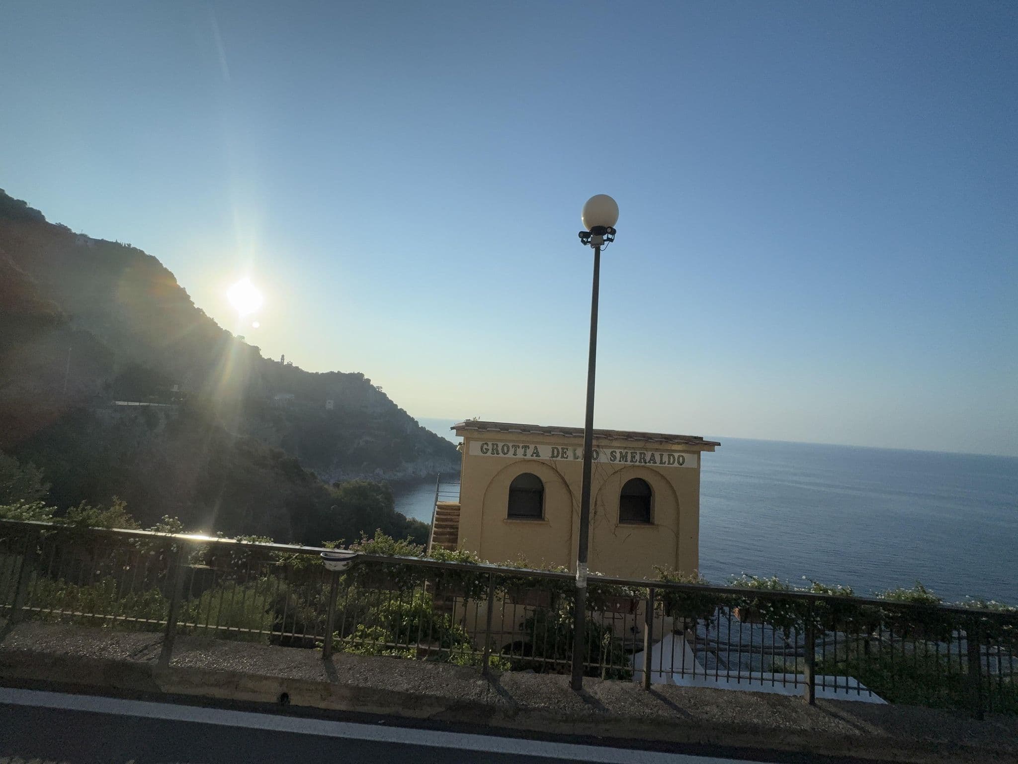 Street view near Hotel Le Terrazze, Pianillo — © mapconcierge (CC BY-SA · Mapillary)