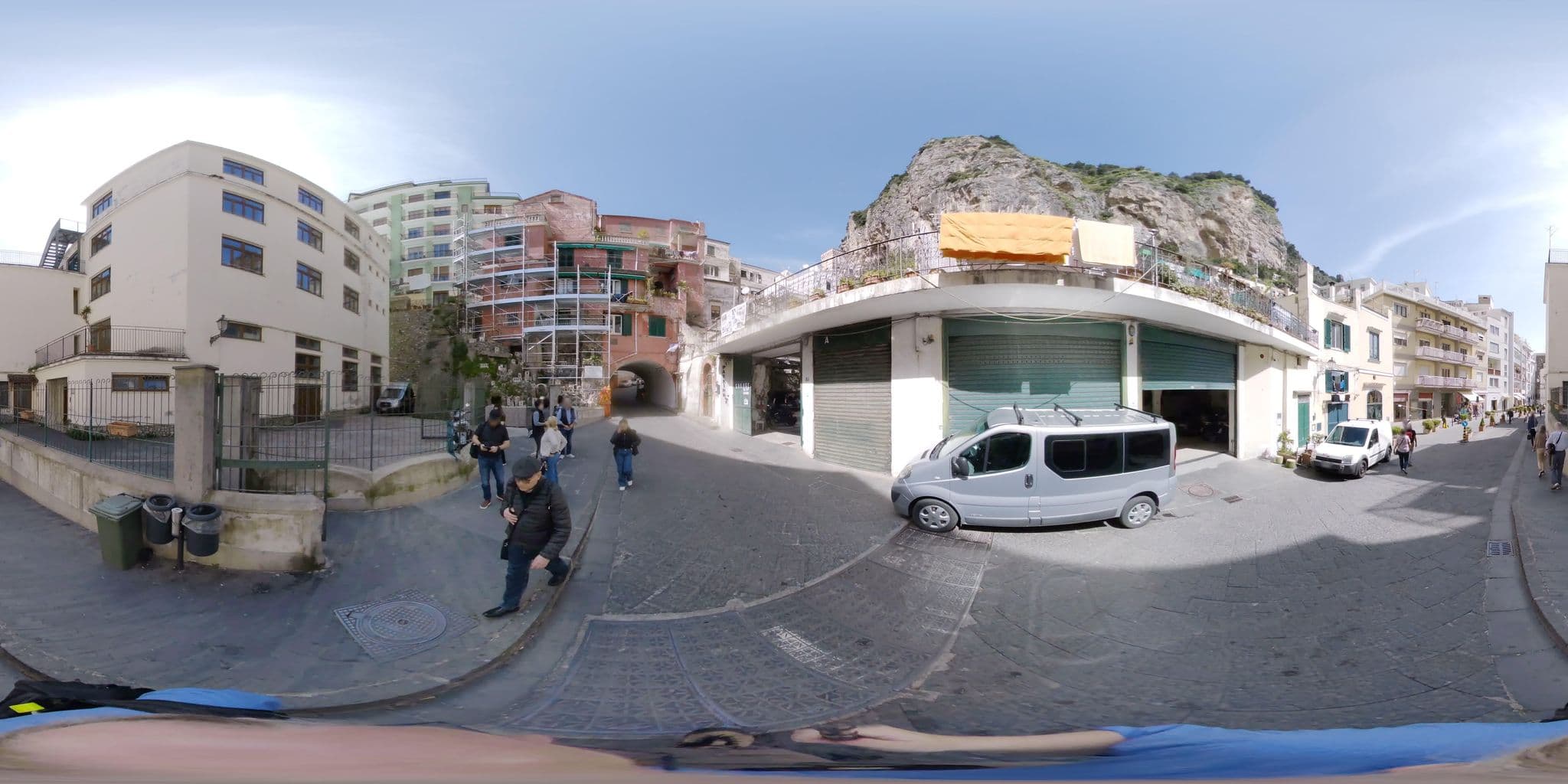 Street view near Amalfi Holiday Resort, Amalfi — © stefan-RolfsRom (CC BY-SA · Mapillary)