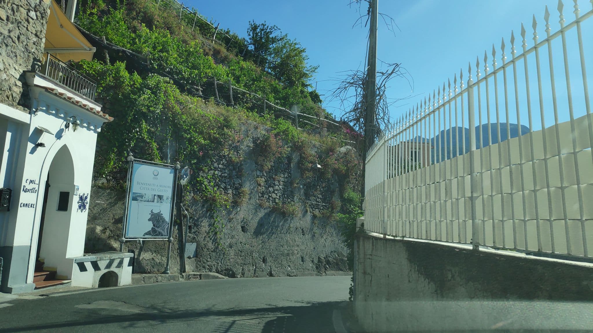 Street view near E Poi Ravello, Minori — © marcuscalabresus (CC BY-SA · Mapillary)
