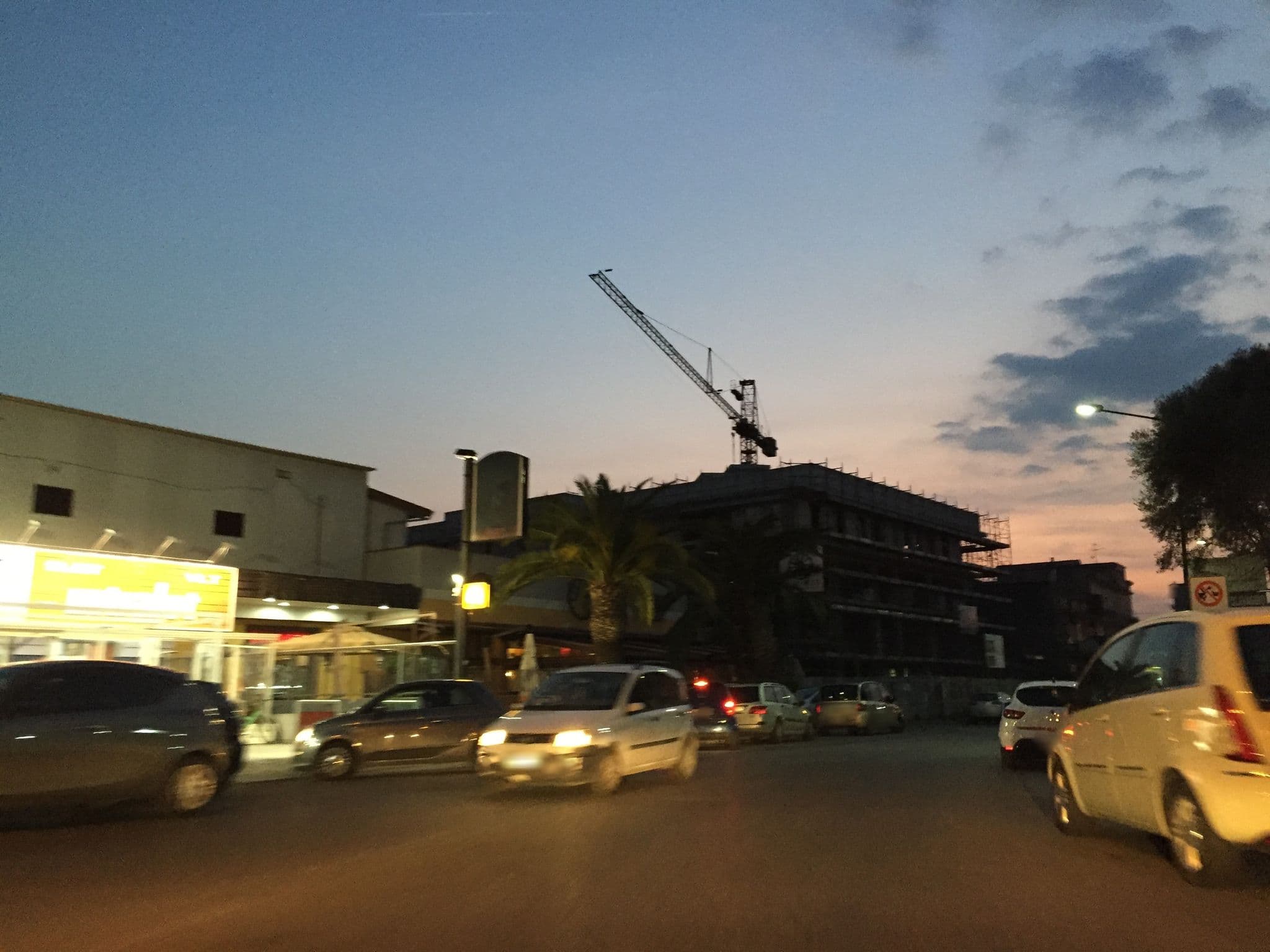 Street view near Albergo S. Anna di di Rosa Assunta, Pagani — © richlv (CC BY-SA · Mapillary)