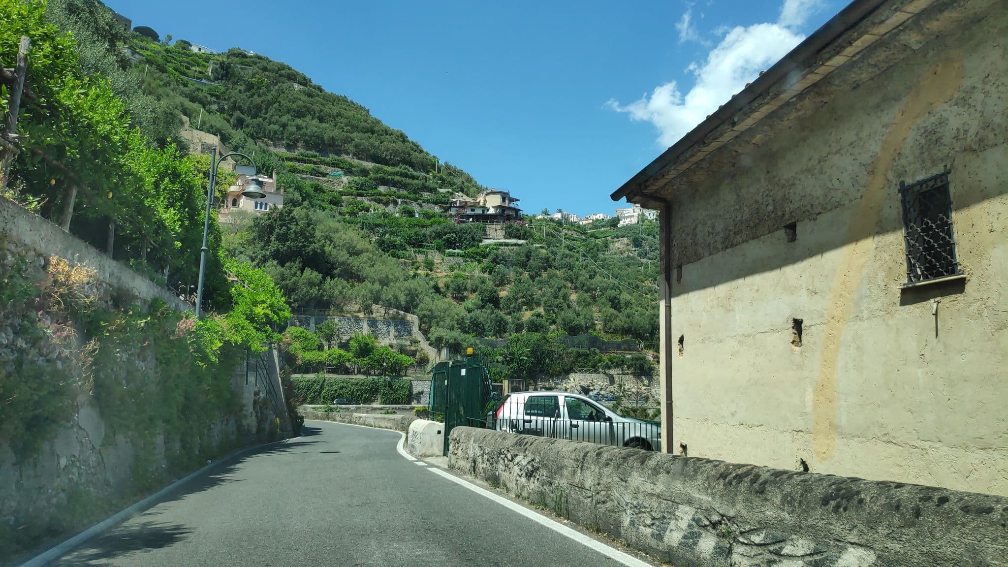 Street view near Hotel Marmorata Apartment, Via Carusiello, 42, Ravello — © marcuscalabresus (CC BY-SA · Mapillary)