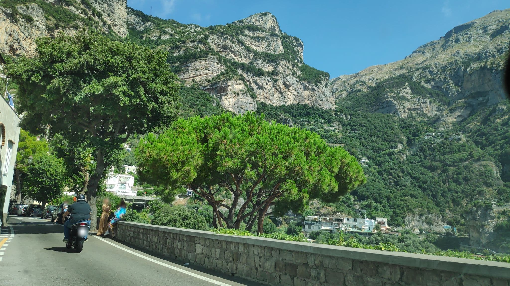 Street view near Villa Palumbo B&B, Positano — © marcuscalabresus (CC BY-SA · Mapillary)