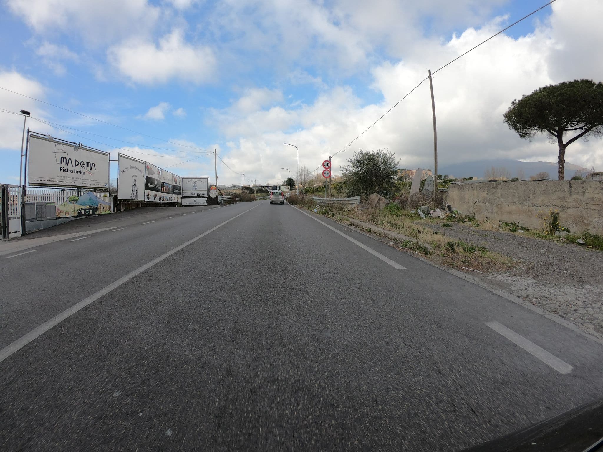 Street view near Sorgente Rosario, Boscotrecase — © richlv (CC BY-SA · Mapillary)