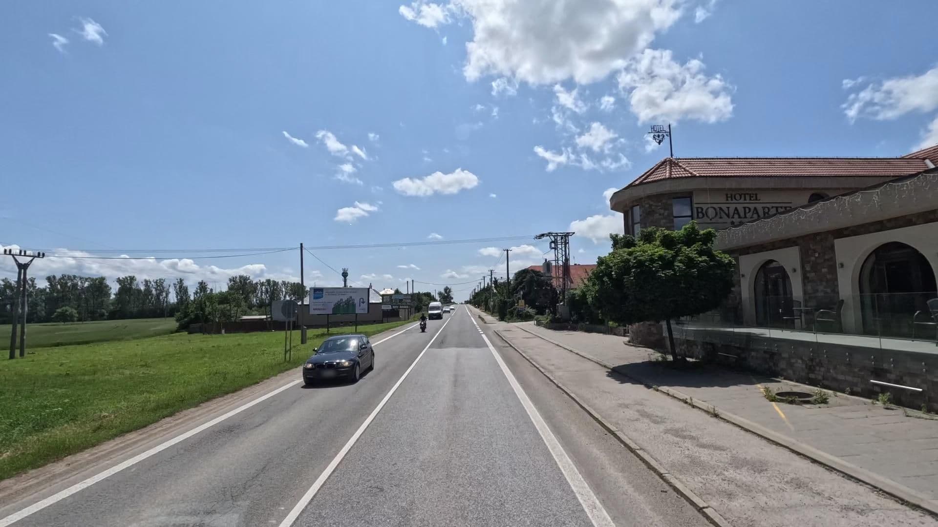 Street view near Hotel Bonaparte, Valaliky — © bct (CC BY-SA · Mapillary)