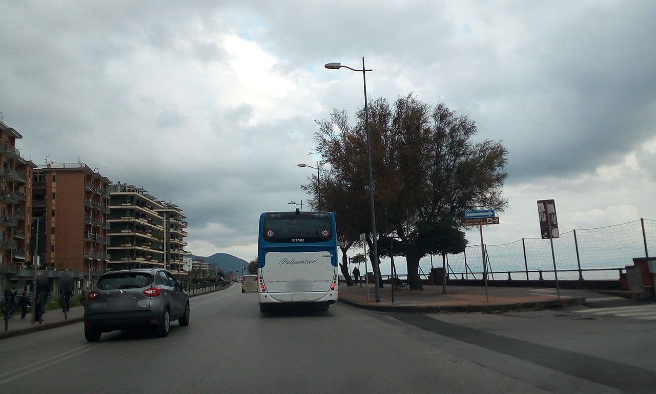 Street view near Grand Hotel Salerno, Salerno — © giosa94 (CC BY-SA · Mapillary)