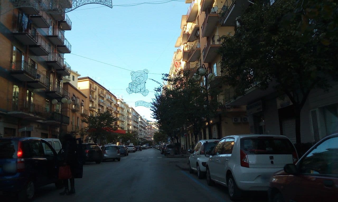 Street view near La Nuova Cittadella, Salerno — © giosa94 (CC BY-SA · Mapillary)