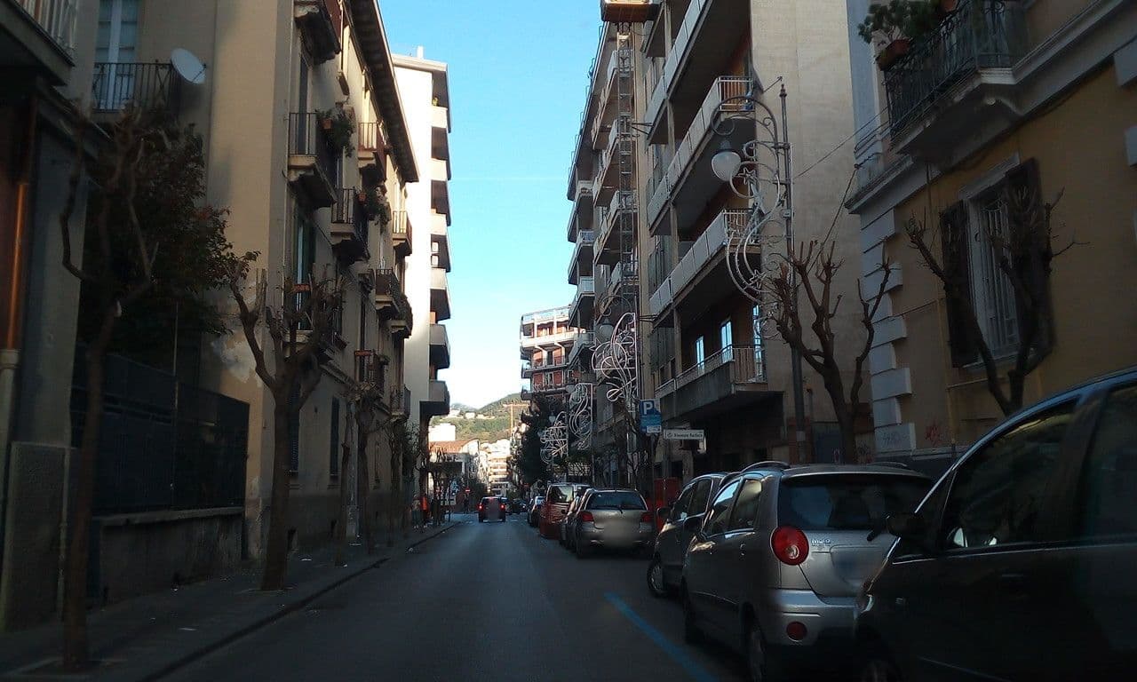 Street view near B&B Le Stanze di Penelope, Salerno — © giosa94 (CC BY-SA · Mapillary)