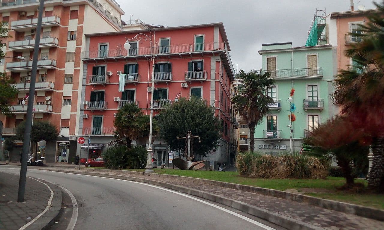 Street view near B&B Le due costiere, Salerno — © giosa94 (CC BY-SA · Mapillary)