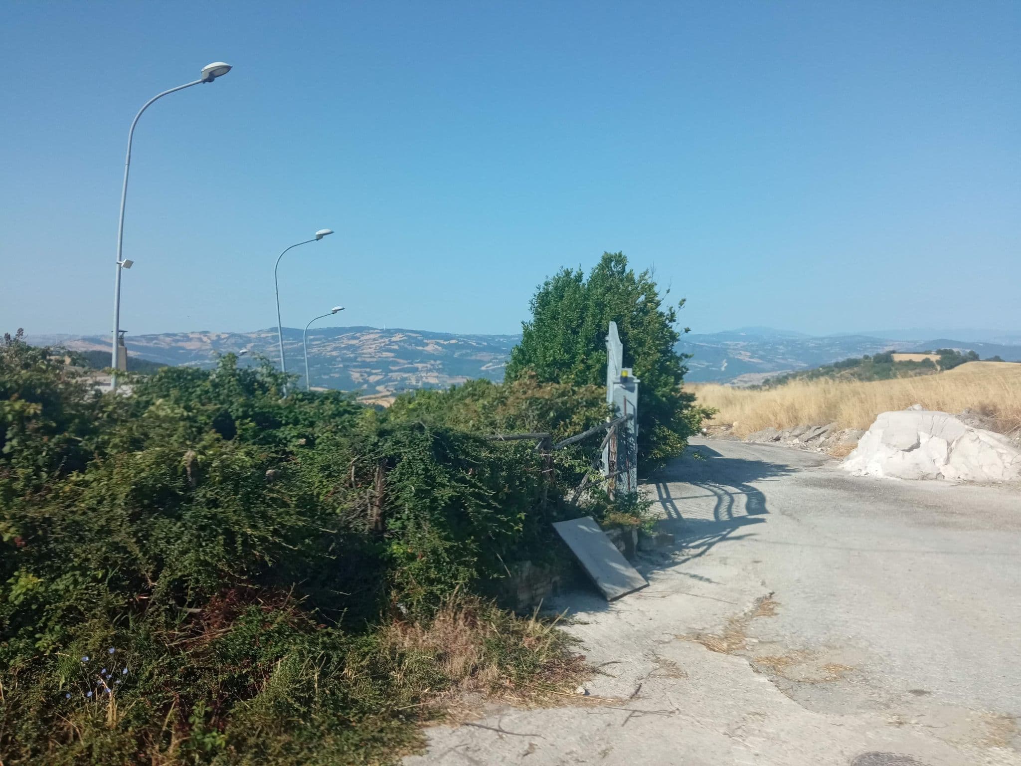 Street view near Relais San Pietro, Celenza Valfortore — © Pinolomarcettino (CC BY-SA · Mapillary)