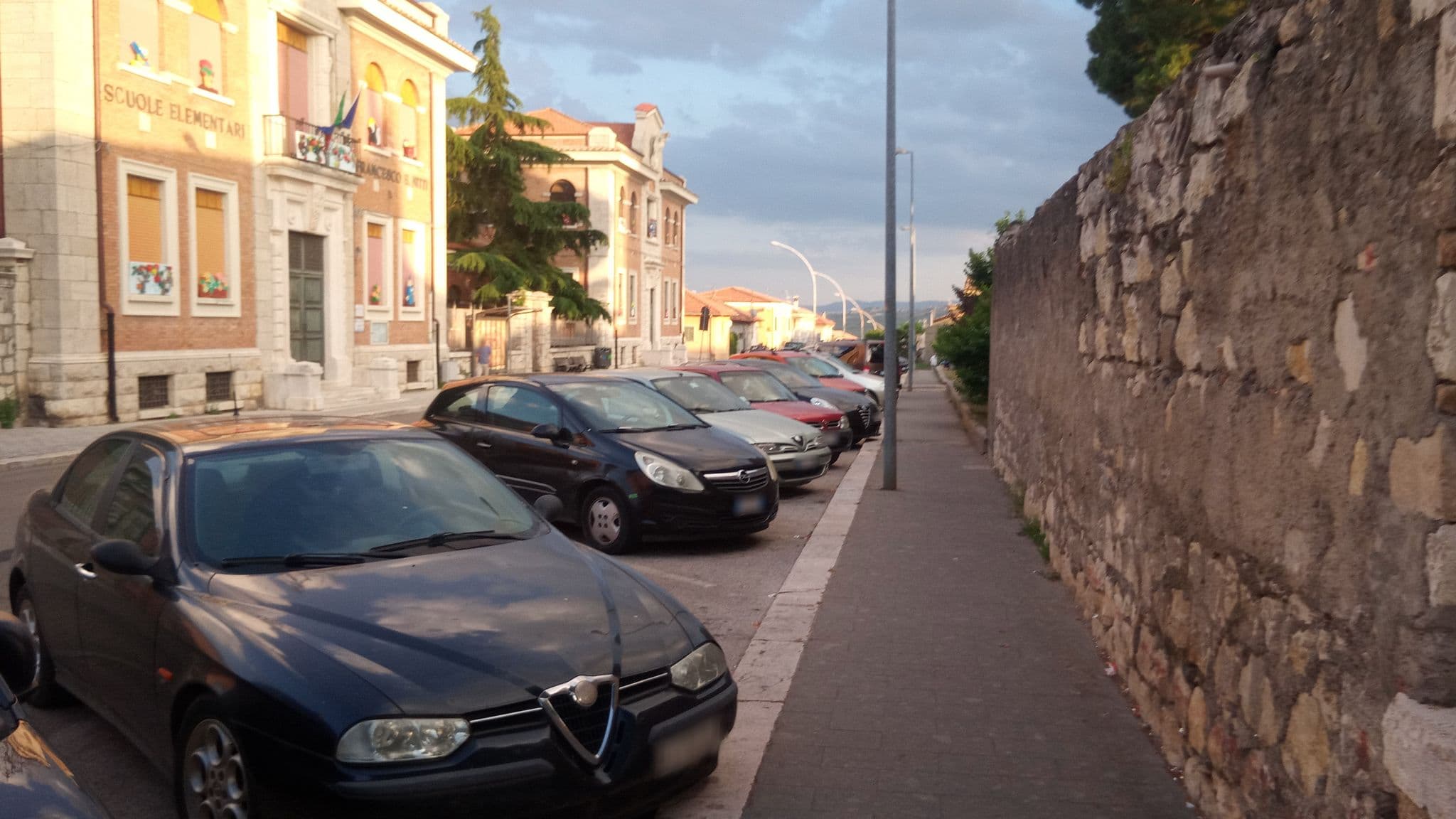 Street view near Hostel il Tetto, Melfi — © alesarrett (CC BY-SA · Mapillary)