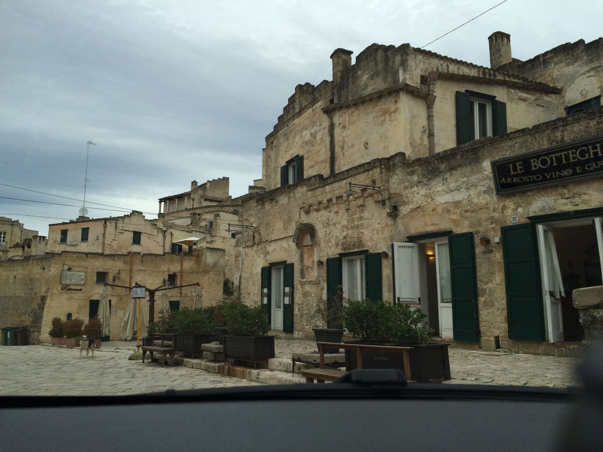 Street view near Gradelle San Nicola, Matera — © raxpa (CC BY-SA · Mapillary)
