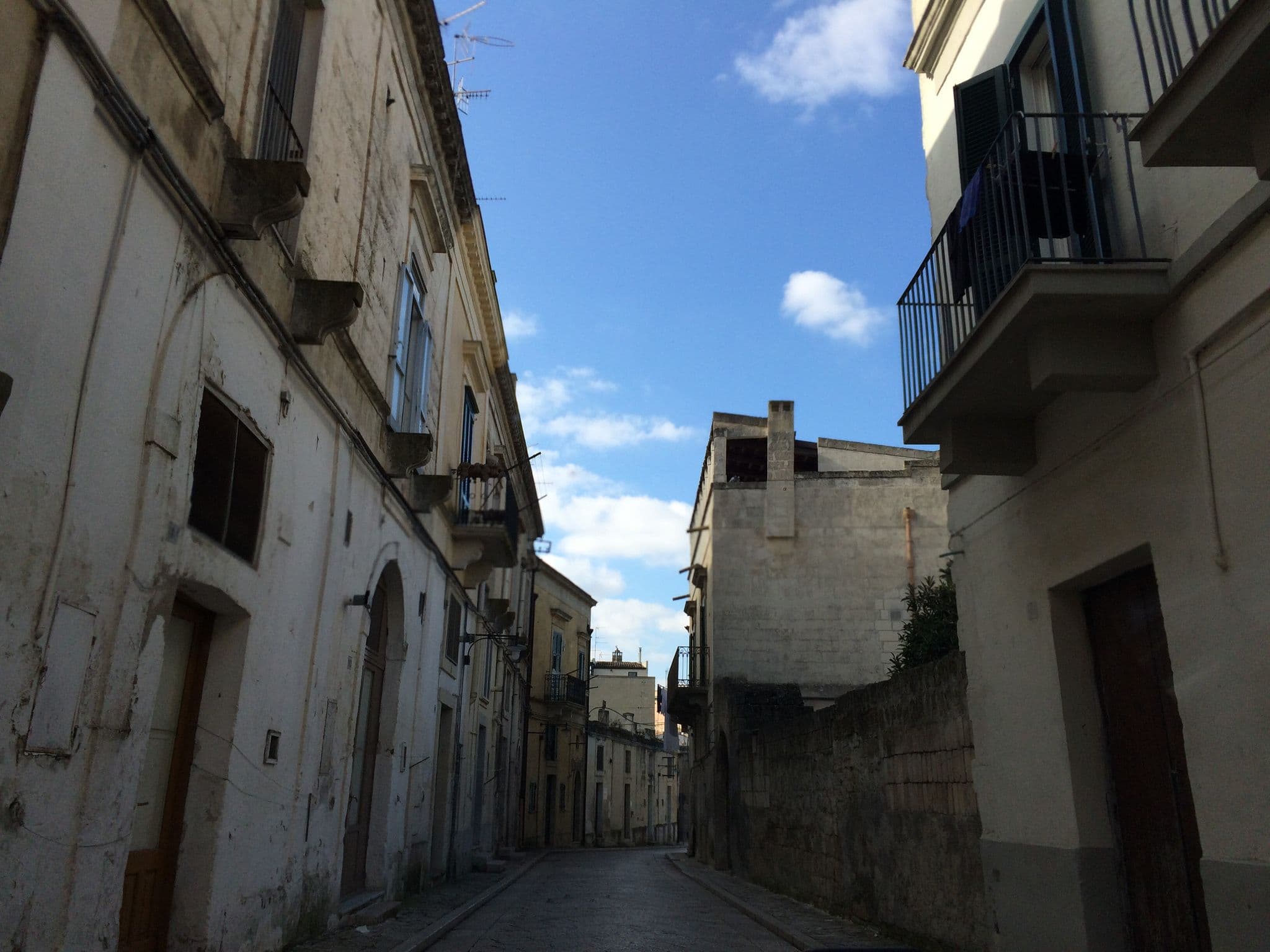 Street view near Ai Sassi di Pietro, Matera — © raxpa (CC BY-SA · Mapillary)