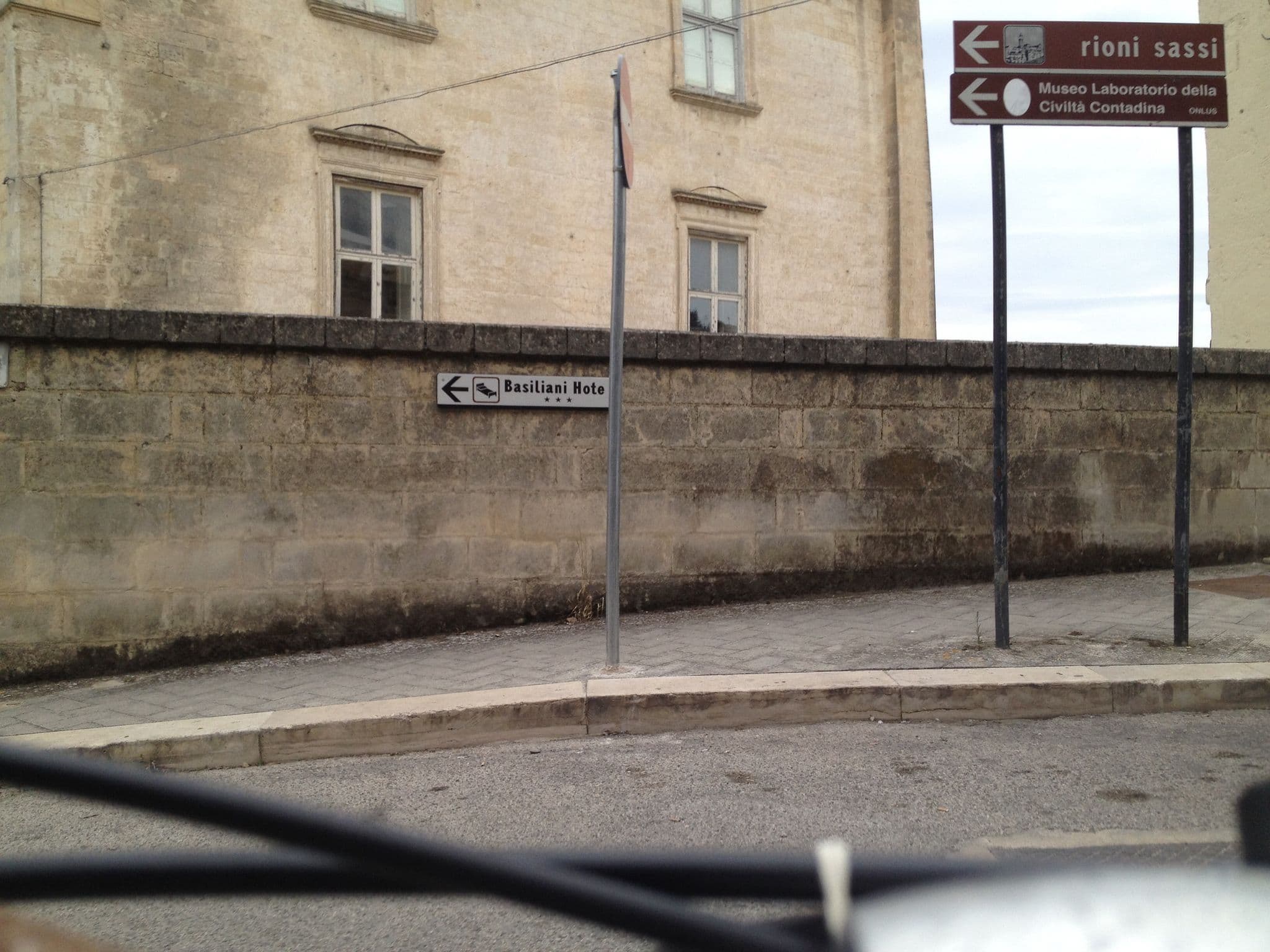 Street view near Dimora Lanfranchi, Matera — © raxpa (CC BY-SA · Mapillary)