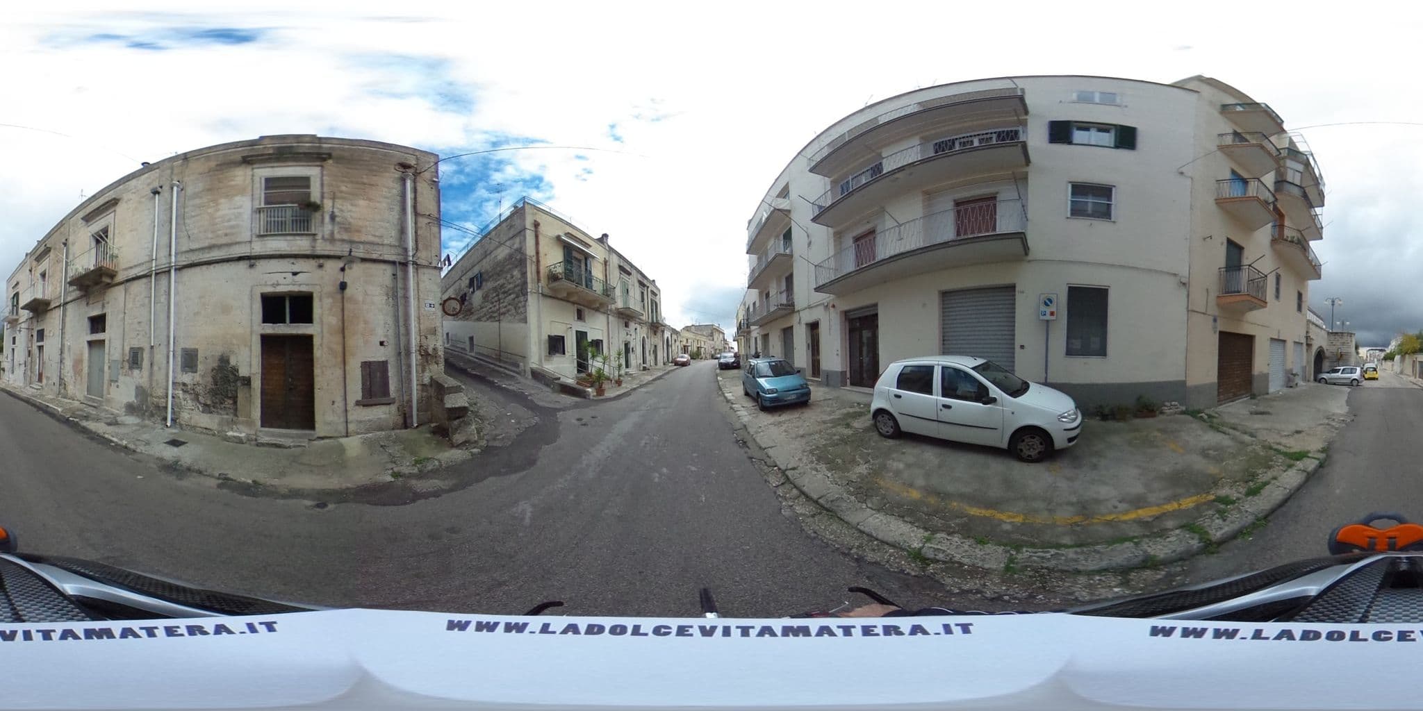 Street view near Clair de Lune, Matera — © raxpa (CC BY-SA · Mapillary)