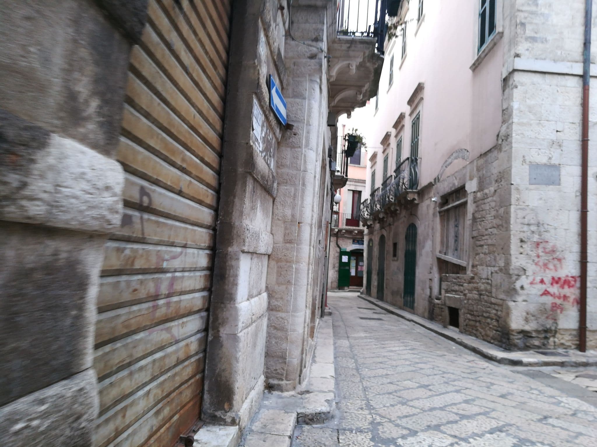 Street view near Le Dimore di Edward, Bitonto — © pieropell95 (CC BY-SA · Mapillary)