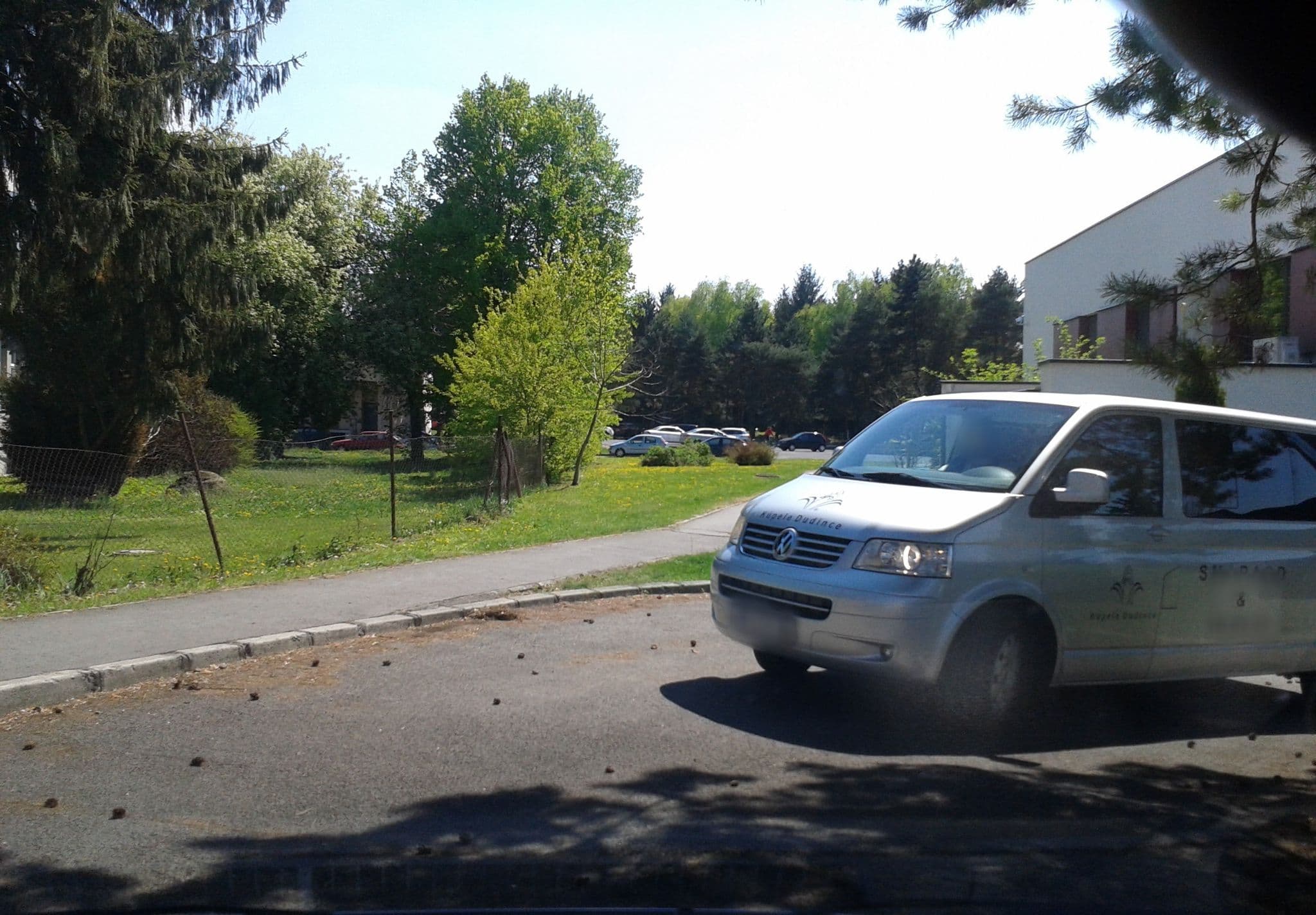Street view near Kúpeľný hotel Minerál, Dudince — © brano (CC BY-SA · Mapillary)