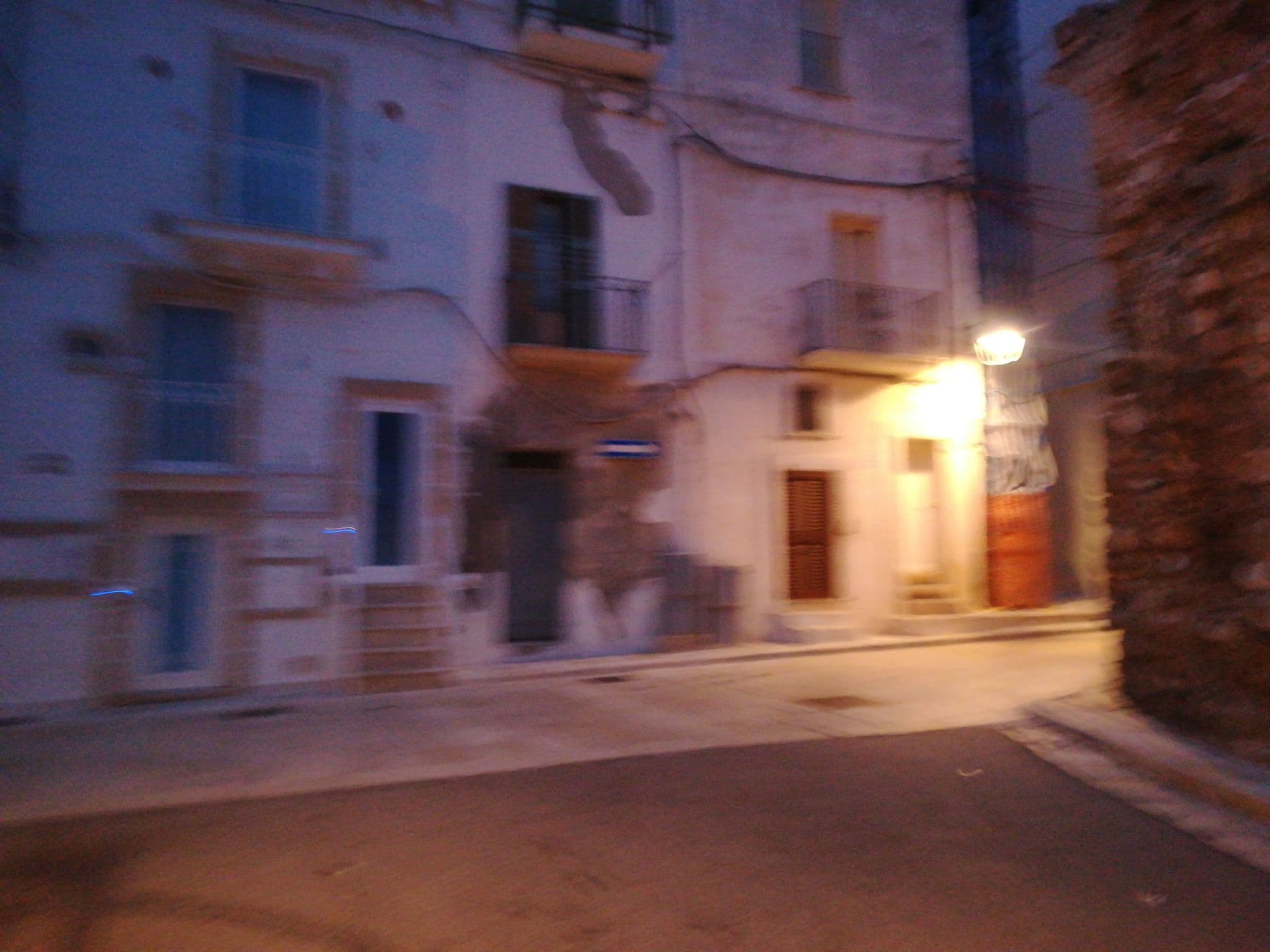 Street view near Appartamento Helios, Monopoli — © jeawrong (CC BY-SA · Mapillary)