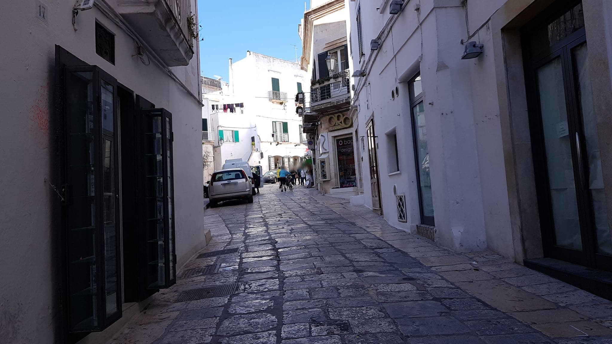 Street view near Palazzo Mascetti Executive Rooms, Ostuni — © ale_zena_it (CC BY-SA · Mapillary)