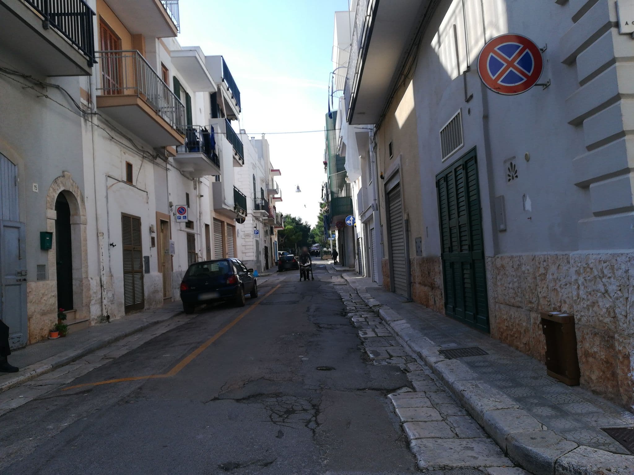 Street view near b&b un sogno cosi, Polignano a Mare — © jeawrong (CC BY-SA · Mapillary)