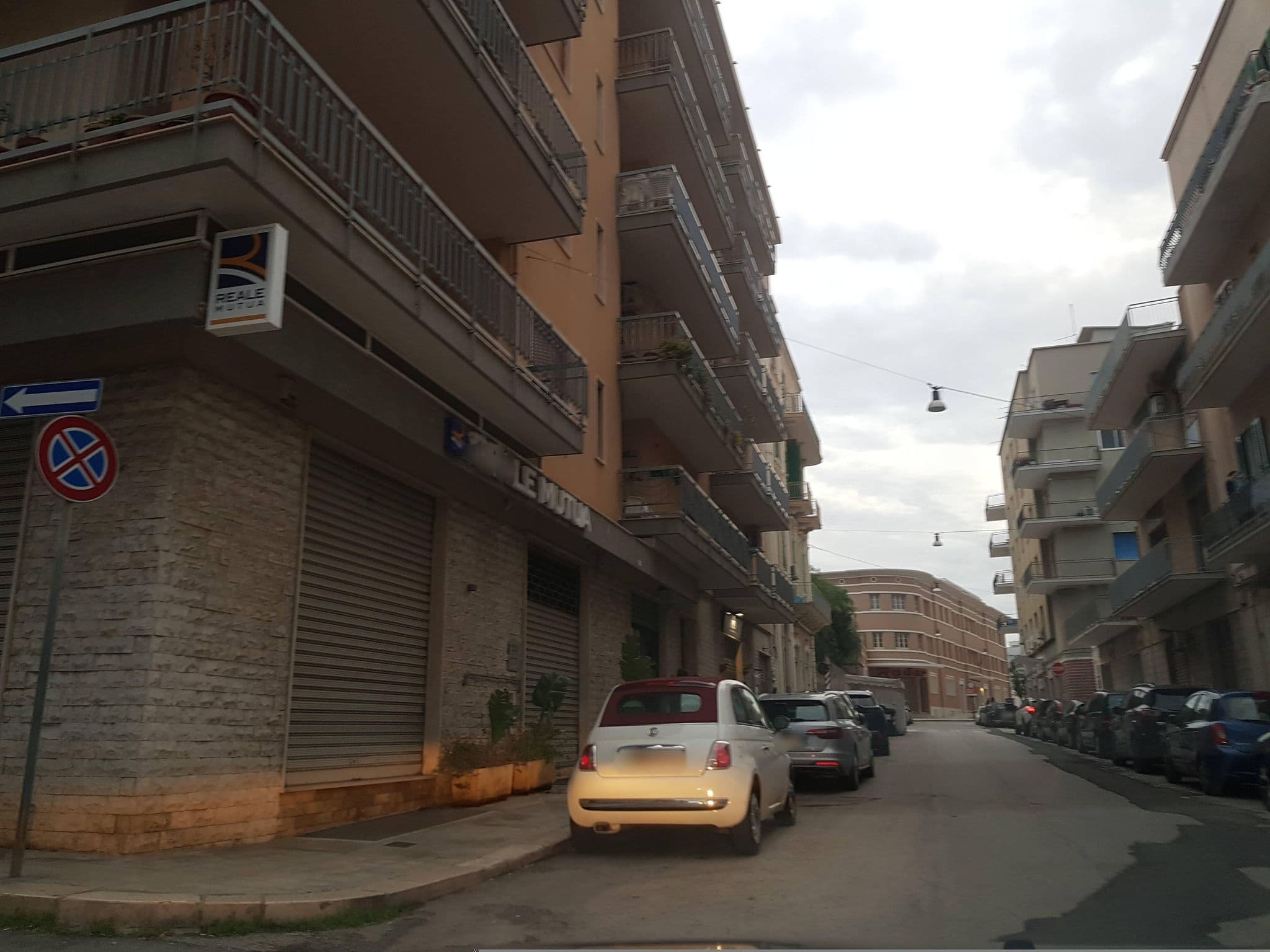 Street view near Civico 47, Monopoli — © clamast (CC BY-SA · Mapillary)