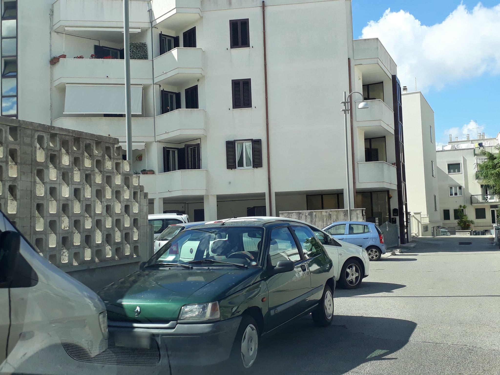 Street view near Masseria Lamapellegrini, Cisternino — © spike73 (CC BY-SA · Mapillary)