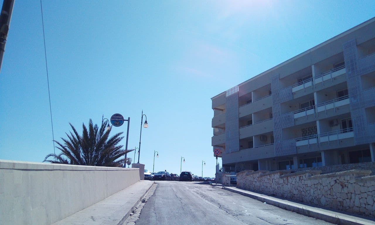 Street view near Malù, Polignano a Mare — © pct (CC BY-SA · Mapillary)