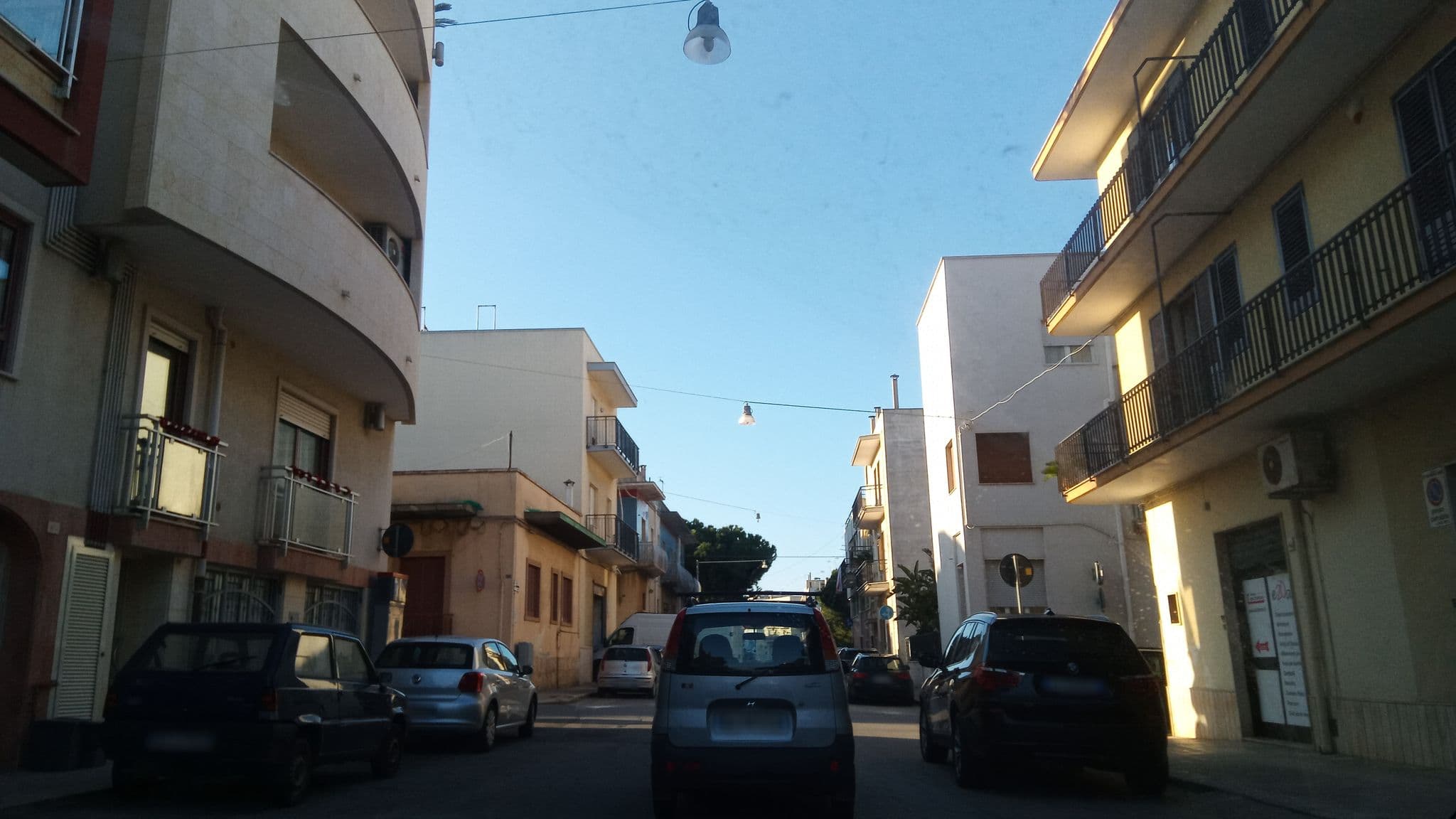 Street view near B&B A Pochi Passi, Polignano a Mare — © dorianal (CC BY-SA · Mapillary)