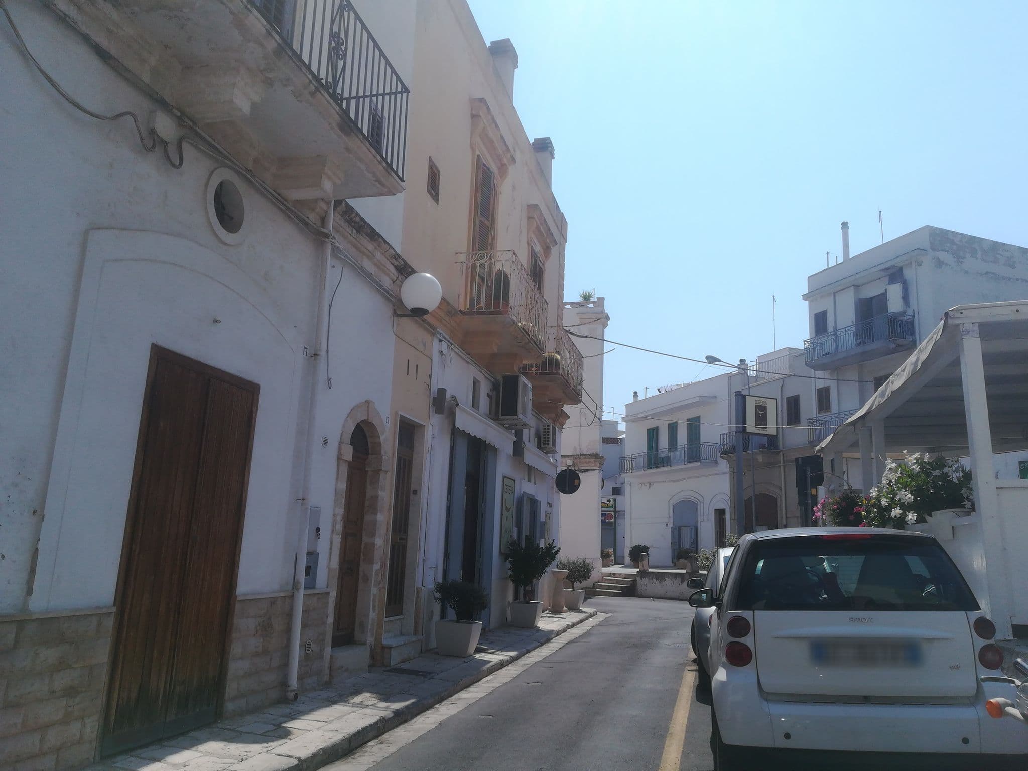 Street view near The Flower Short Lets - Puglia Apartments, Polignano a Mare — © jeawrong (CC BY-SA · Mapillary)