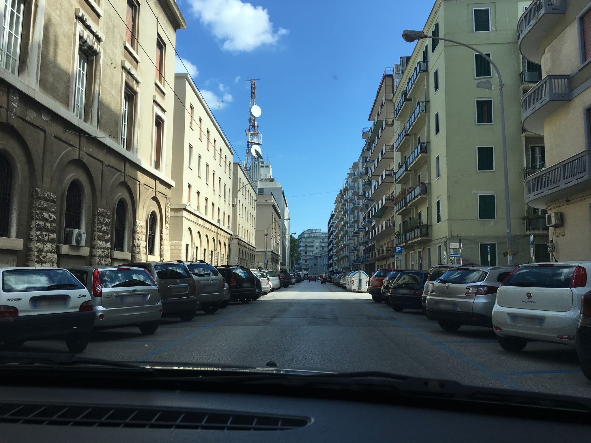 Street view near Nellarte Bed & Breakfast, Bari — © gaetanol (CC BY-SA · Mapillary)