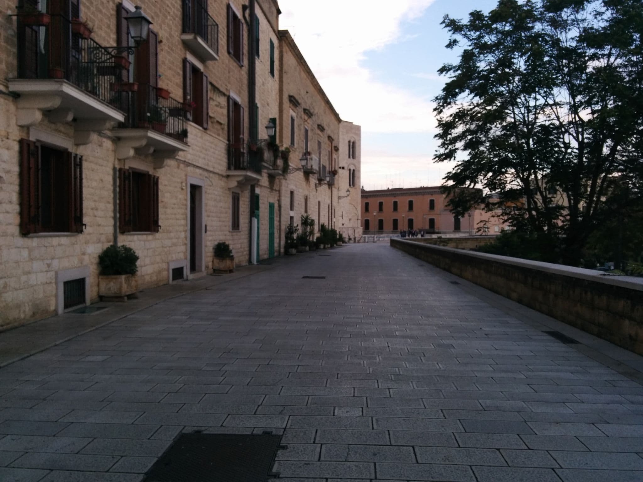 Street view near B&B Residence San Nicola - East end apartments, Bari — © napo (CC BY-SA · Mapillary)